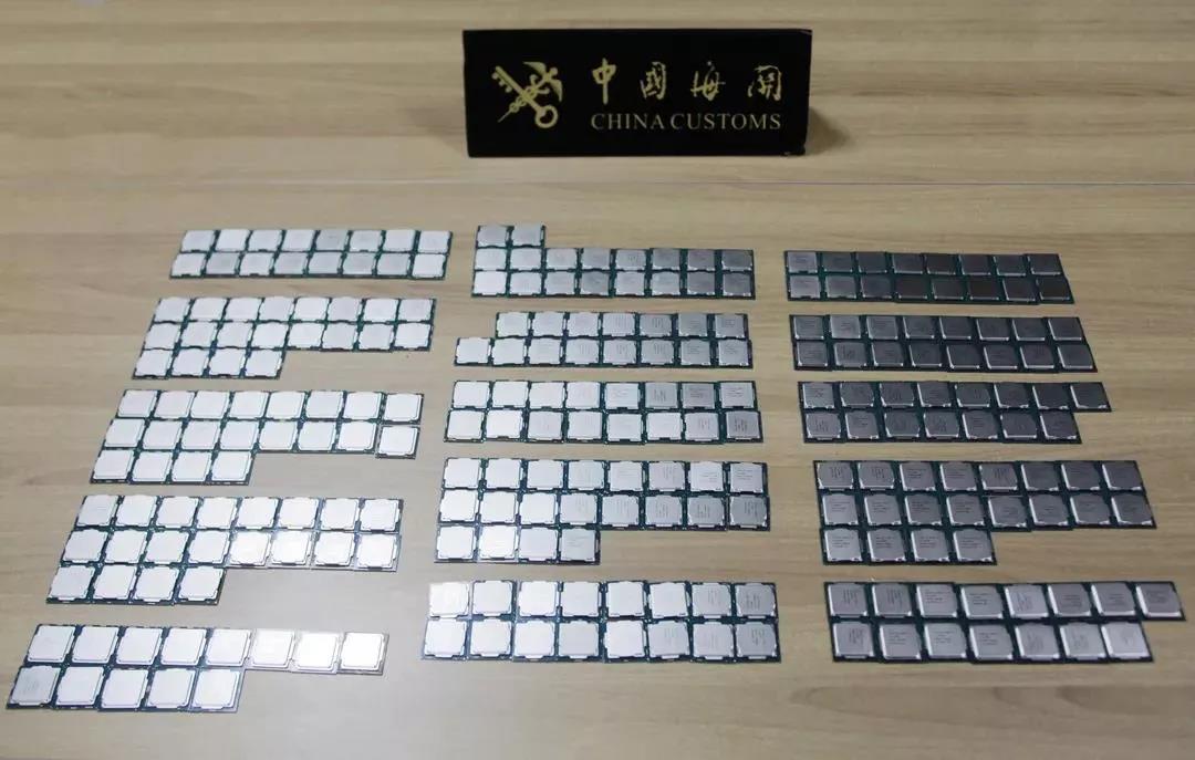 大片！继香港劫匪之后，又有人身绑256枚CPU闯海关！