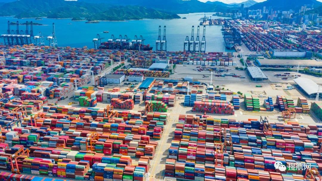 内贸船司开通多条远洋航线，旺盛需求推动船公司和港口继续扩张