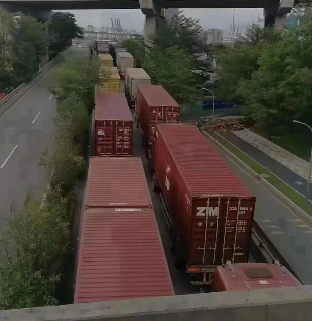 紧急通知！深圳盐田港宣布：暂停接收出口重柜！！