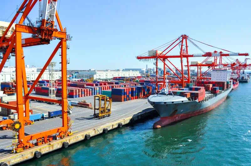 北美港口瘫痪，甩柜率持续飙升，39%的货物大受影响…