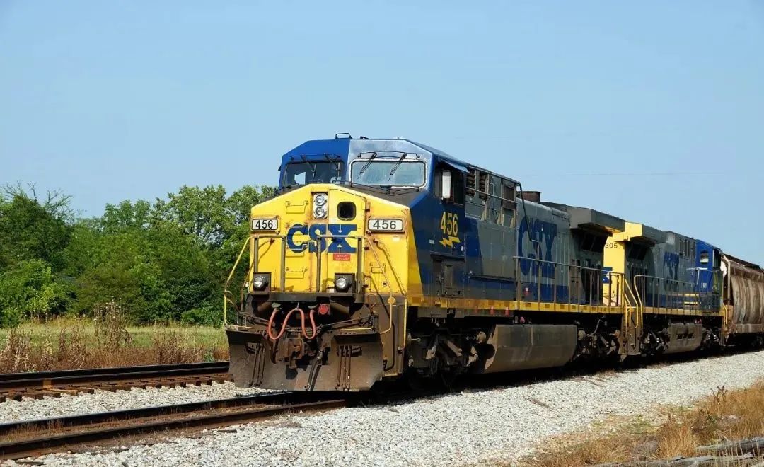 美国铁路工人或进行大罢工！铁路公司开始暂停货运服务，预计美国每天损失20亿美元