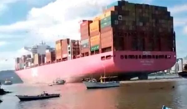 突发！ONE一艘全新集装箱船首航搁浅！船期或受影响！涉及上海宁波深圳等港口