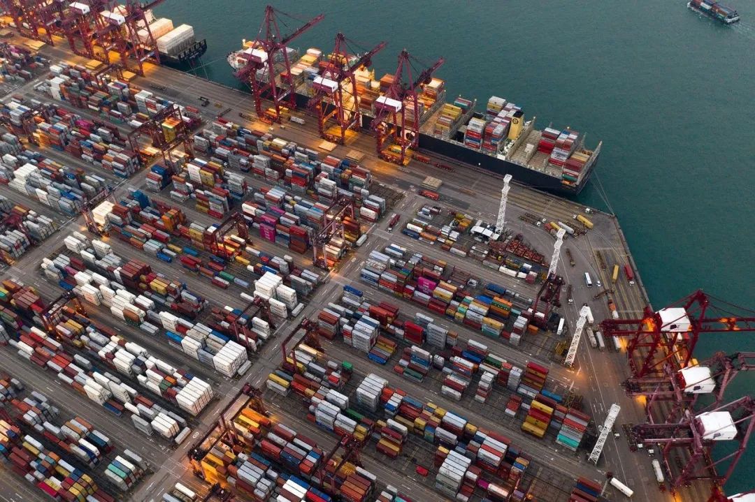同比下降28%！长滩港集装箱吞吐量开局疲软，劳工谈判仍未有重大进展