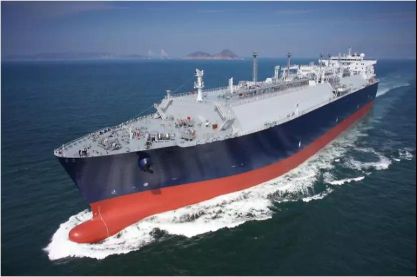 目前韩国船企已承接世界近一半的集装箱船订单