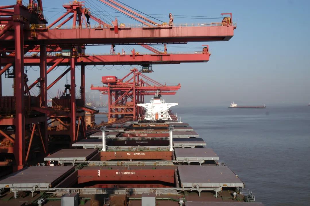 干散货运市场预期乐观，美国上市大船东忙扩张
