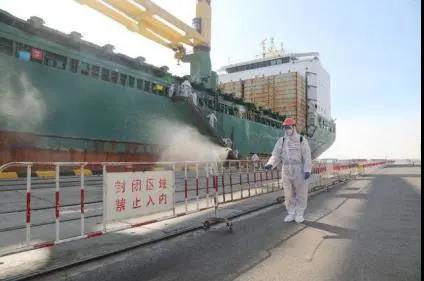 中国港口的外籍船员换班大门持续打开！上海之后，青岛也进行外籍船员换班作业