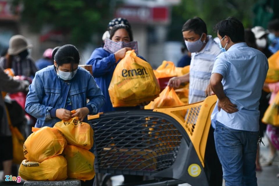 警惕！越南封城隔离，马来西亚将封国，泰国第3波疫情凶猛，英国解封计划放缓