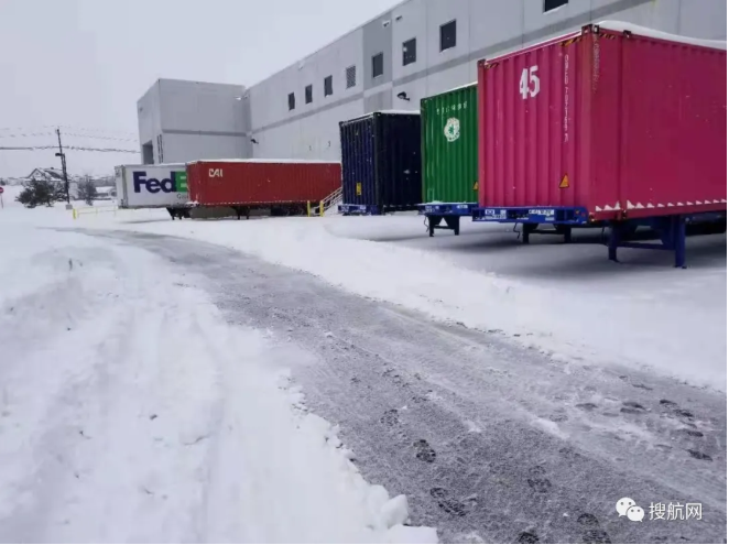 出货注意！美东遭暴风雪侵袭进入紧急状态，码头关闭暂停运营；美西将持续拥堵到2月中下旬